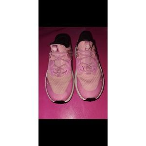 Girls Pink Puma Tennis Shoes Size 3